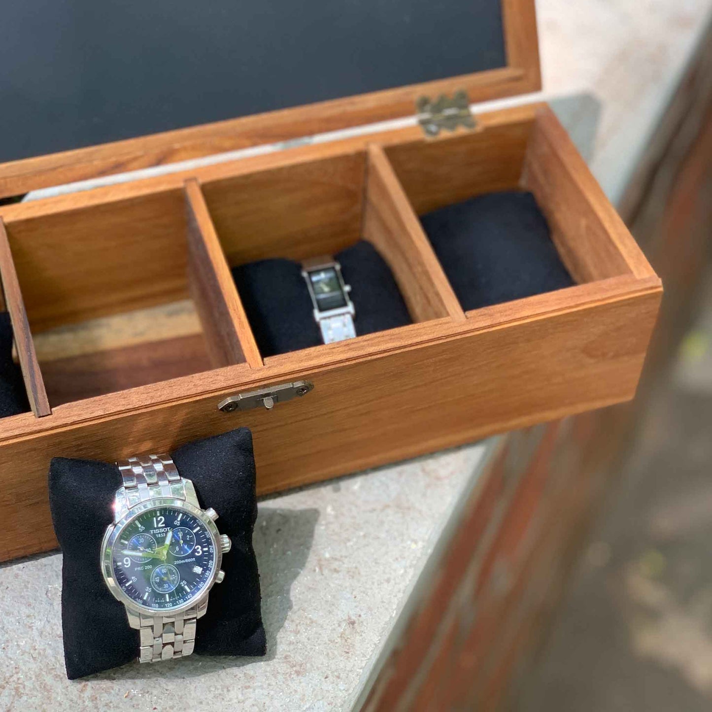 Studio Decorai Watch Box Soaring High - Wooden Watch Box
