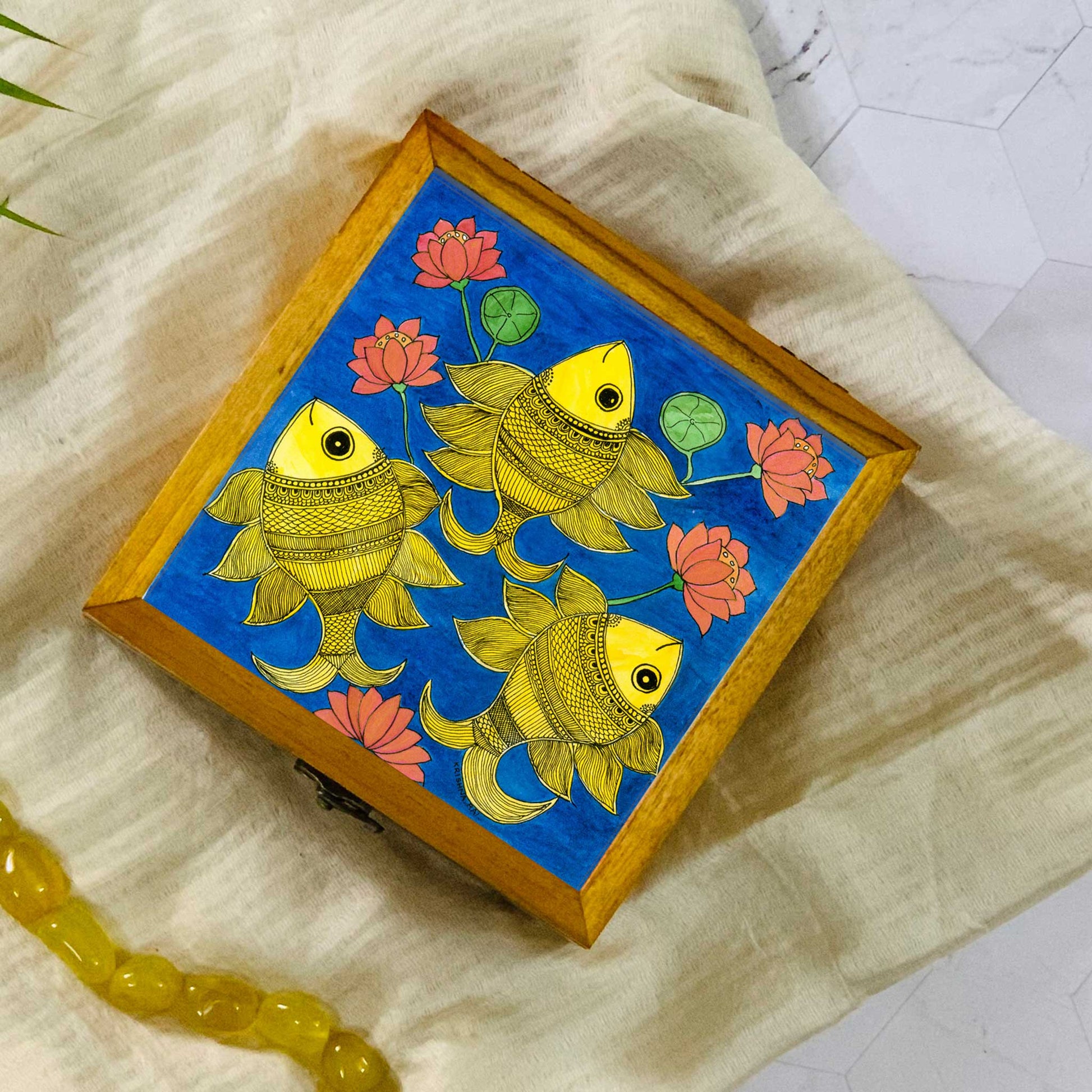 Studio Decorai Jewellery Box Vriddhi - Song of Prosperity - Madhubani themed Jewellery & Multipurpose Box